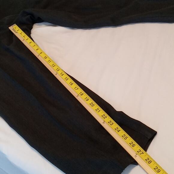 First Issue Women's Petite 12 Wide leg Black Pin Stripe high rise Pants. Office - Picture 9 of 9